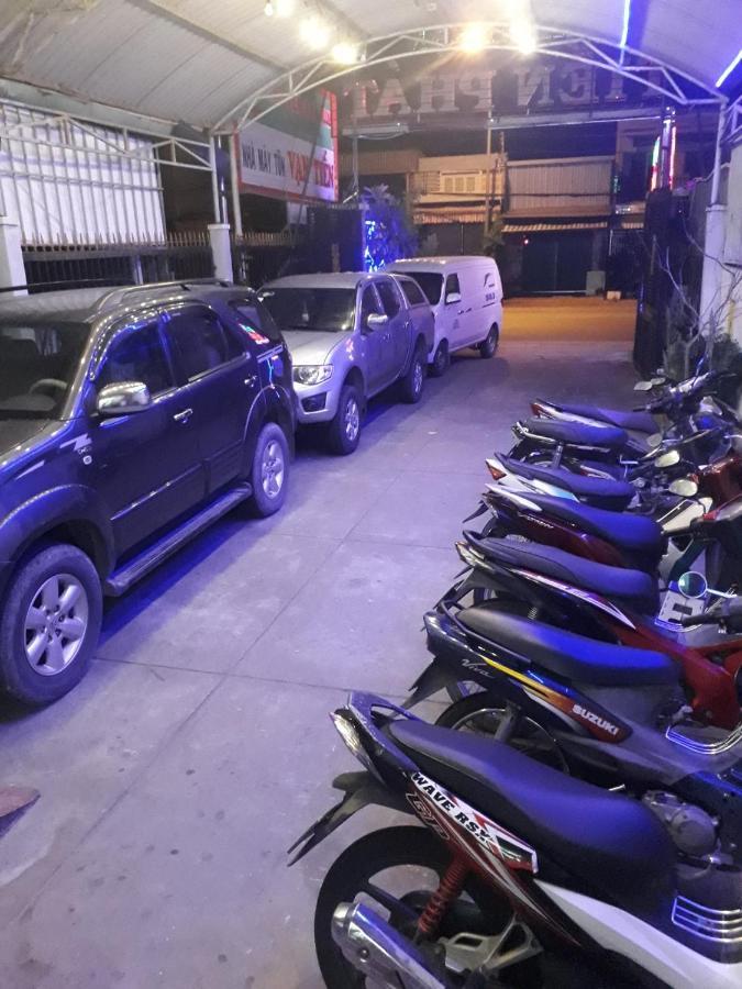 Khach San Tien Phat Ca Mau ภายนอก รูปภาพ