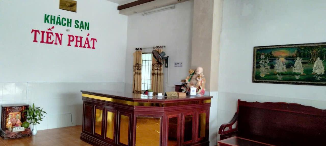 Khach San Tien Phat Ca Mau ภายนอก รูปภาพ